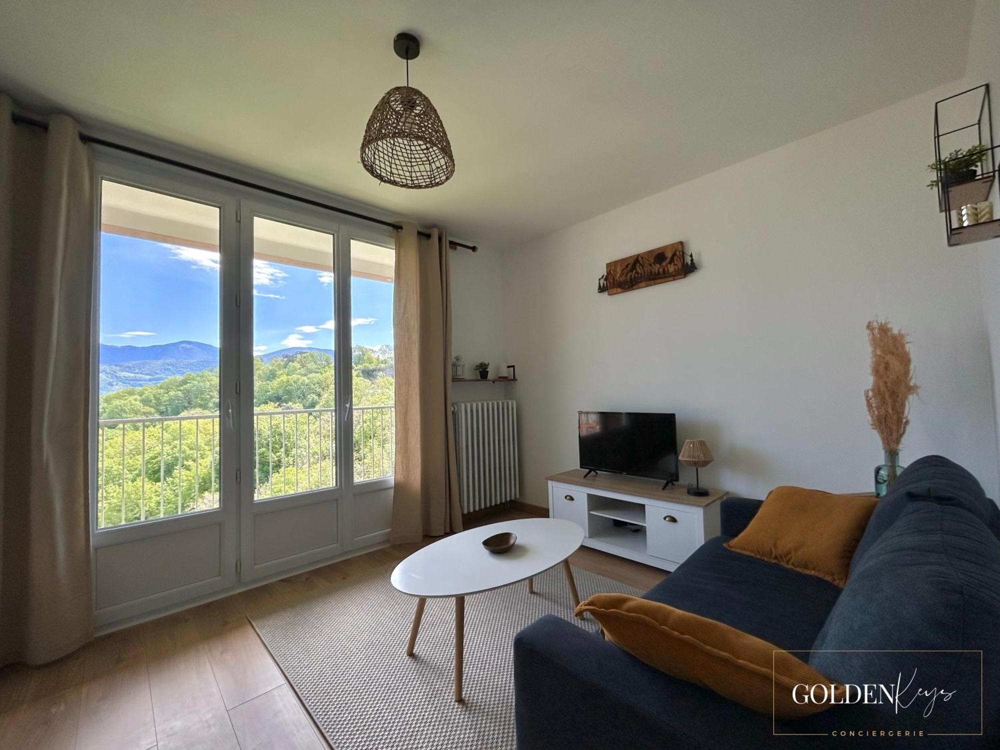 Le Golden View - Vue Imprenable & Parking Gratuit Chambéry